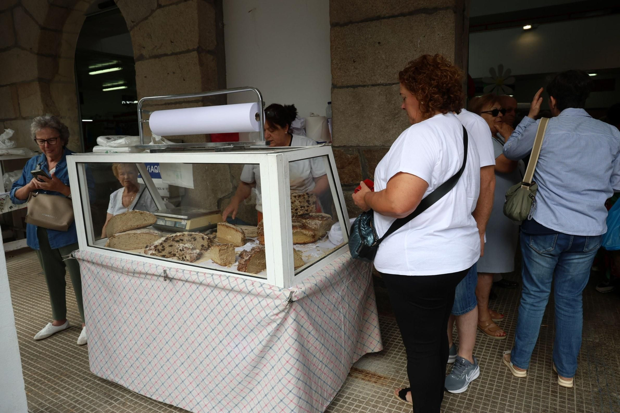 La plaza de abastos de Cambados vivió una gran jornada.