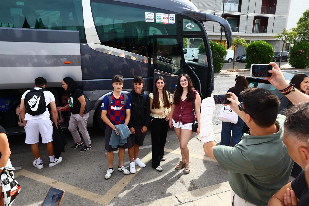 Los alumnos de Zaragoza se marchan a Salou para celebrar el final del curso.
