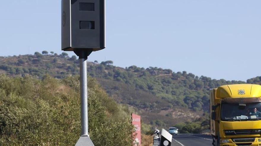 Un radar en una carretera de Córdoba.