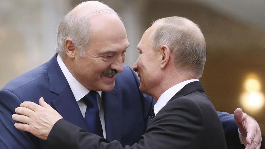 La Unión Europea rechaza reconocer a Lukashenko como presidente