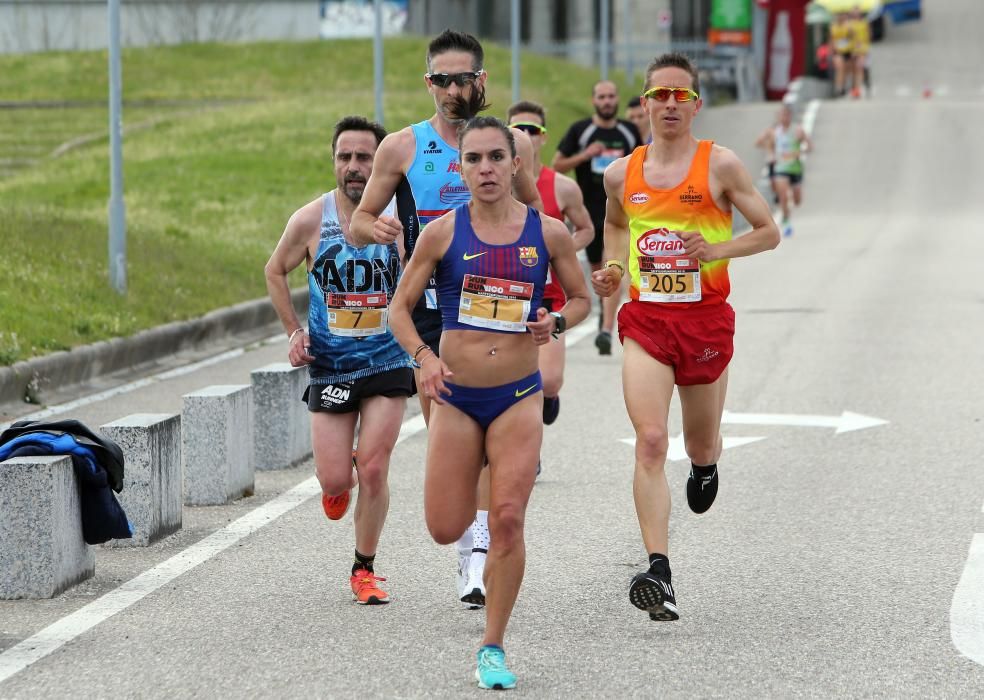 Los atletas alcanzan la excelencia en la carrera celebrada este sábado en el Cuvi.