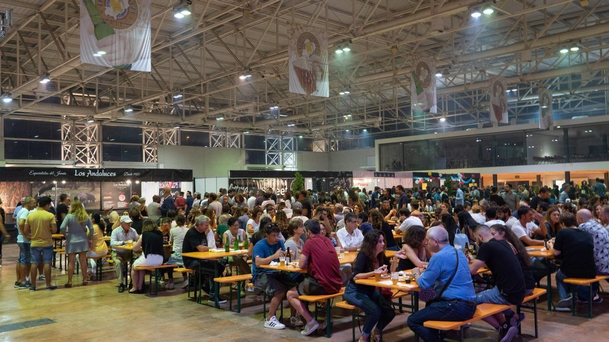 Celebración de la Feria de la Cerveza en el Recinto Ferial