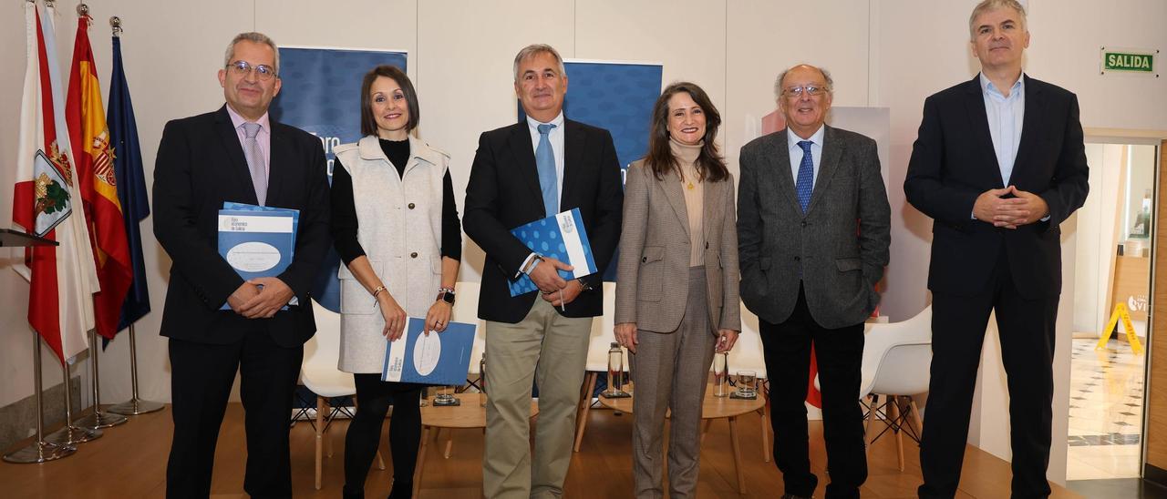 Presentación ayer del informe del Foro Económico de Galicia en la Zona Franca de Vigo.