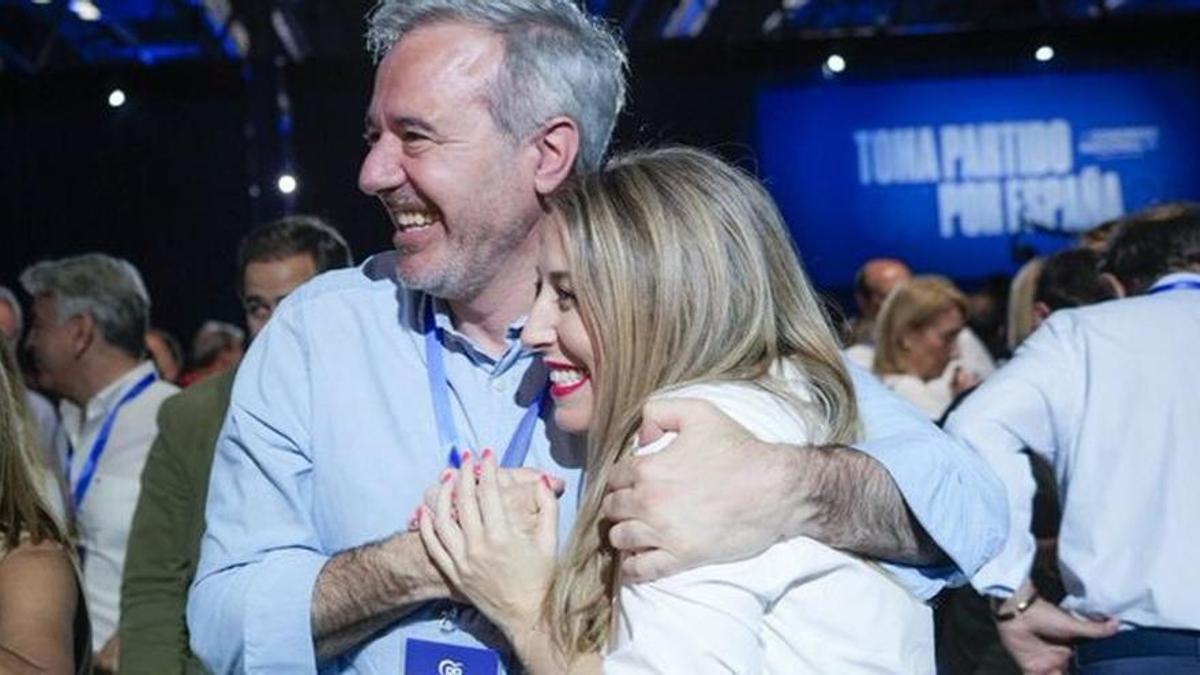 Jorge Azcón y María Guardiola en un acto del PP.