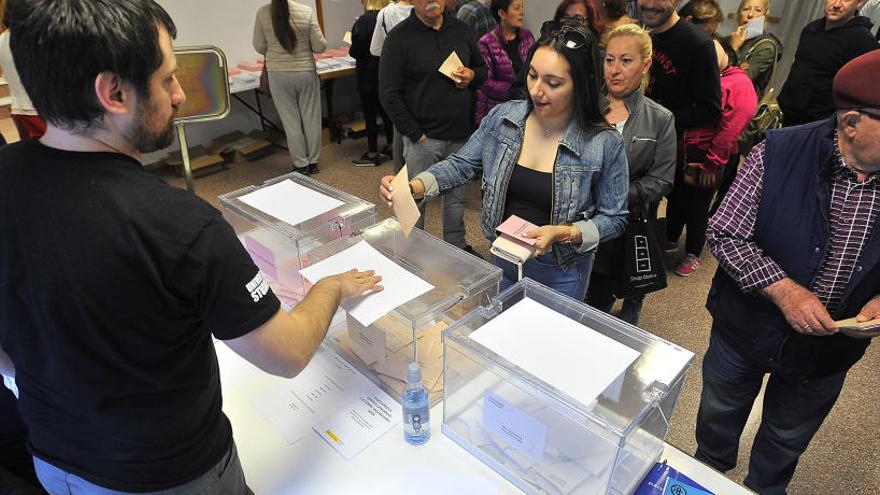 La Junta Electoral obliga a Cs, PP e Ilicitanos a retirar propaganda electoral en la jornada de reflexión