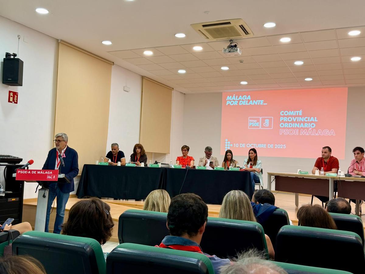 Un momento del comité.