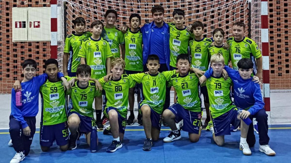 Formación del BM Zamora Infantil Masculino «C». | BM Zamora