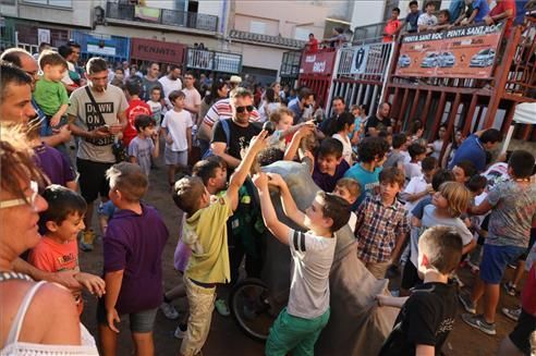 Toros, encierro infantil y diversión en Almassora