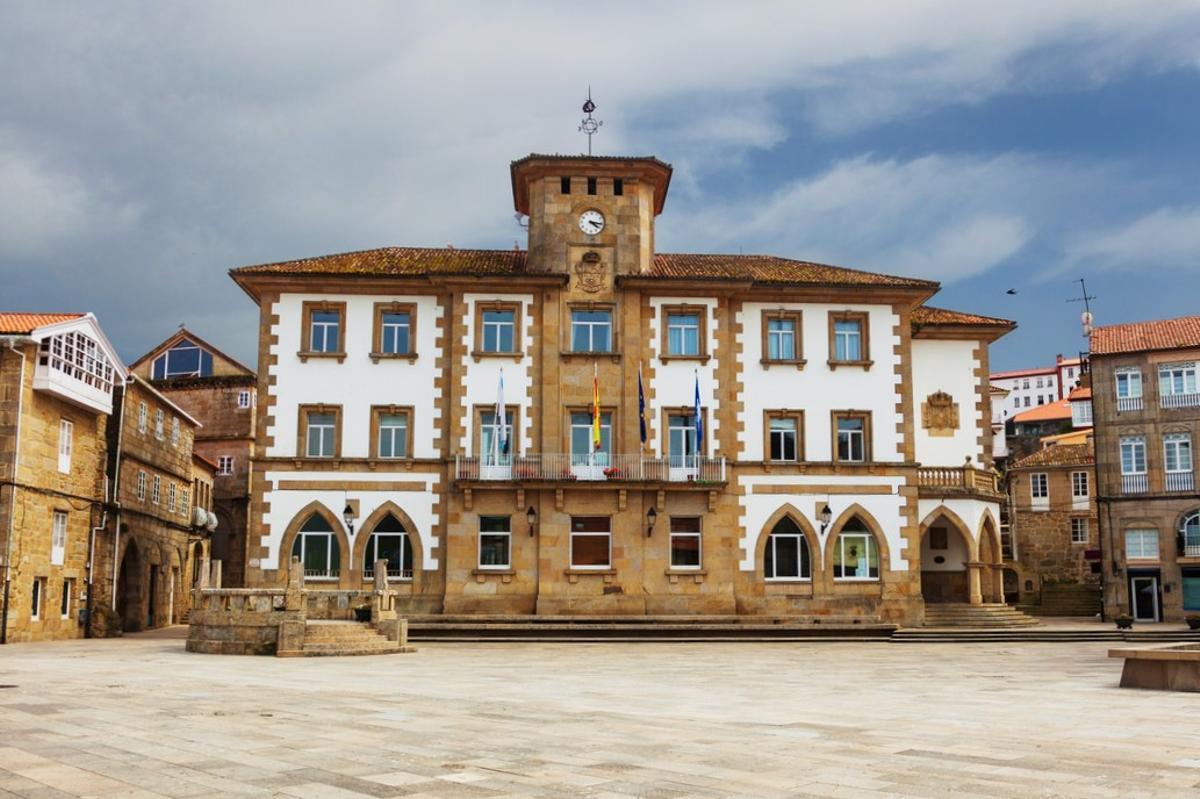 El Ayuntamiento de Muros
