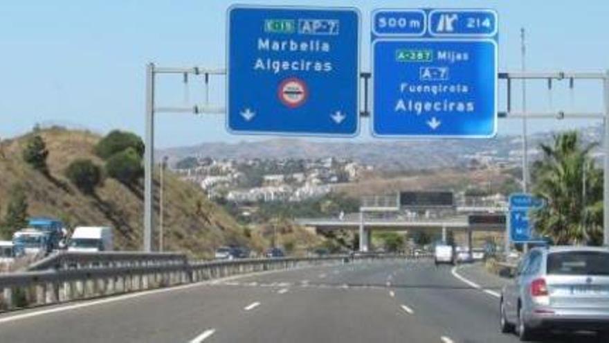 Bifurcación entre la autopista AP-7 y la autovía A-7.