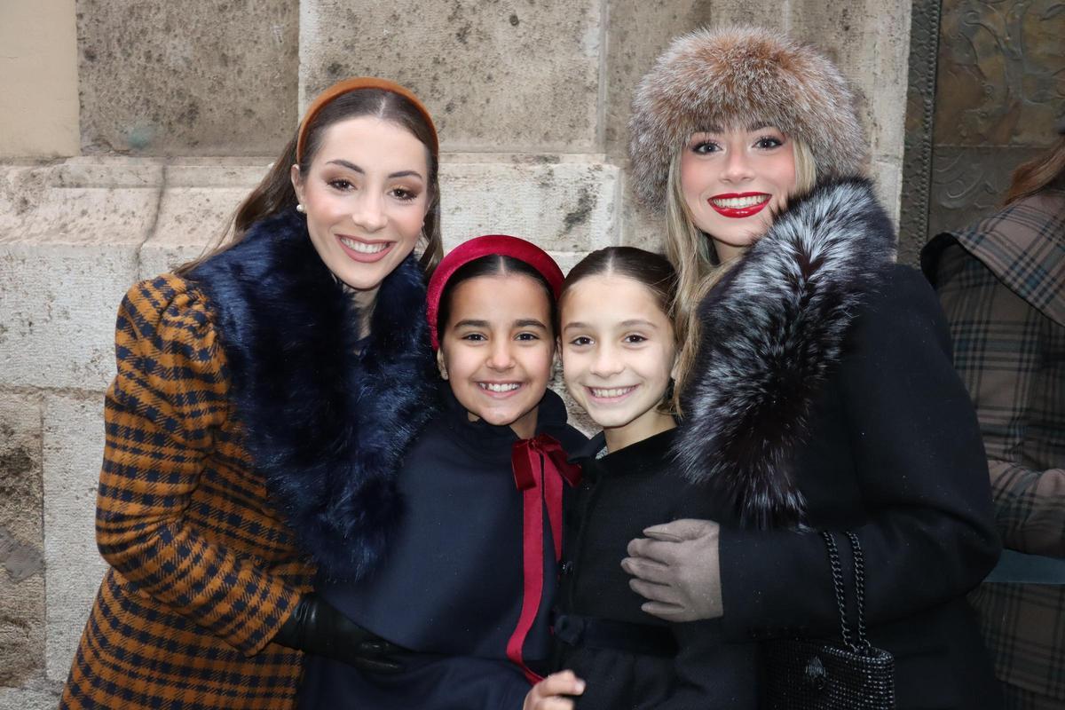 El "retro" de las Falleras 2026 en la Cabalgata de Reyes