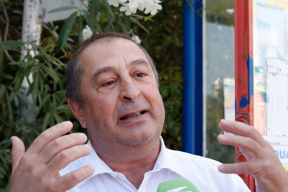 Francesc Torres, al inaugurar una calle a su nombre: «Ya no me perderé al llegar a casa»