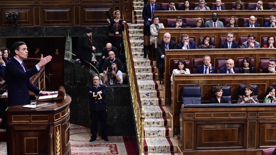 Pla obert del Congrés dels Diputats durant una de les intervencions de Pedro Sánchez al debat d&#039;investidura