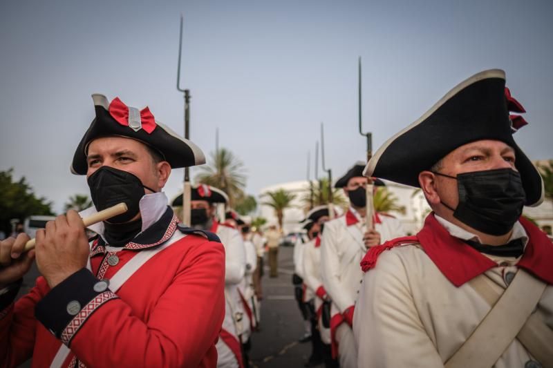 Homenaje a los caídos durante el 25 de julio de 1797 en el Cuartel de Almeyda