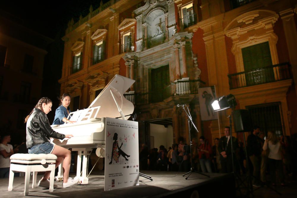 Fotos de la Noche en Blanco de Málaga 2018