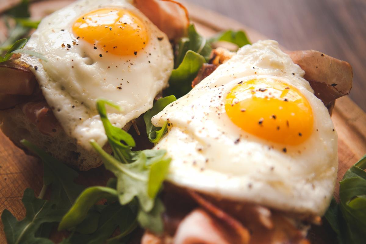 Se pueden comer entre 1 y 3 huevos al día
