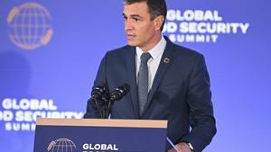 Sánchez atia la guerra entre Moreno i Ayuso: «Ningú amb patrimoni marxarà de Madrid a cap altre lloc»