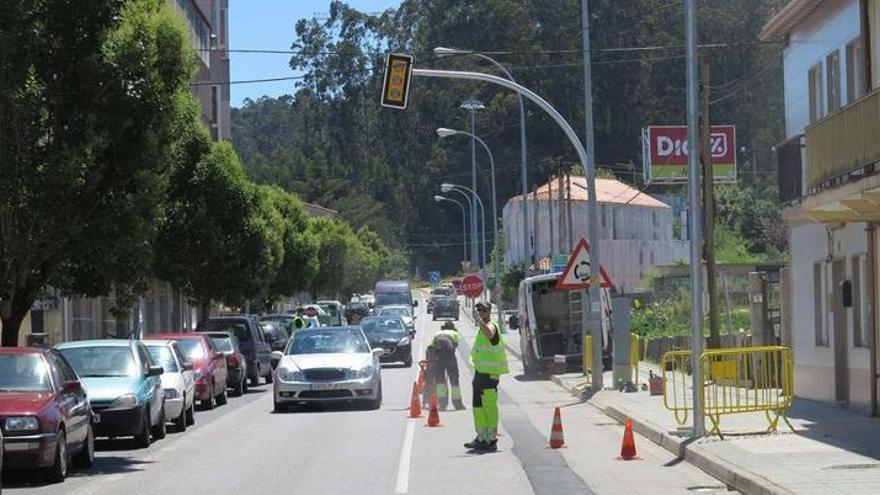 El semáforo de la avenida del Teniente Domínguez, ya colocado.