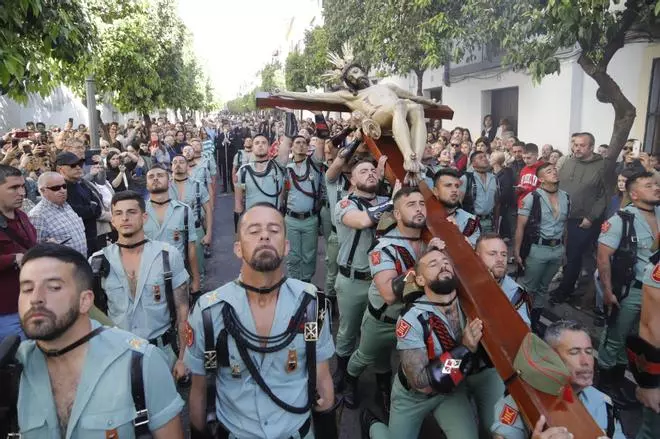 La Legión acompaña al Cristo de  La Caridad