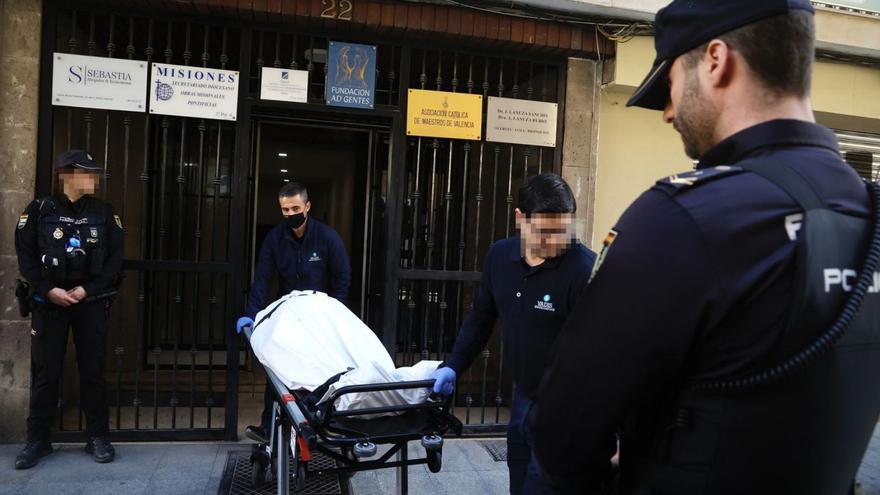 Detienen a un hombre por el asesinato del canónigo emérito de la Catedral de Valencia