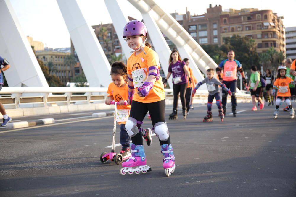 Marea en València contra el Cáncer de Mama