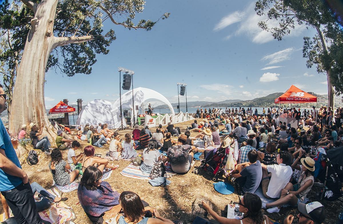 Público en el festival Sinsal celebrado en la Illa de San Simón, en la edición de 2019.