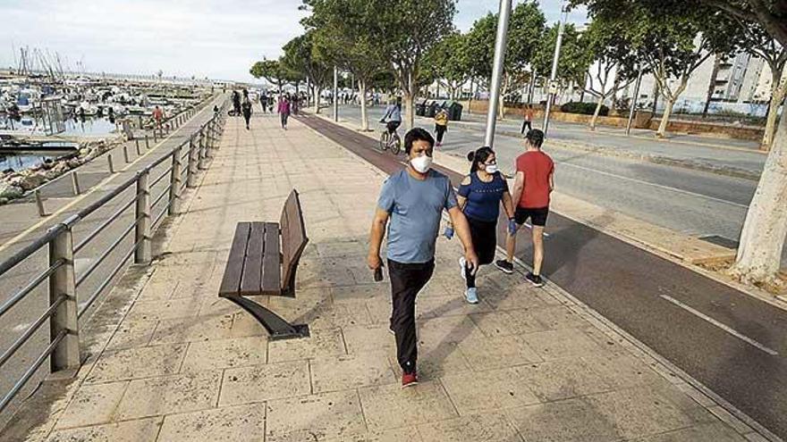 El primer dÃ­a de desescalada decenas de personas hicieron deporte en Palma.