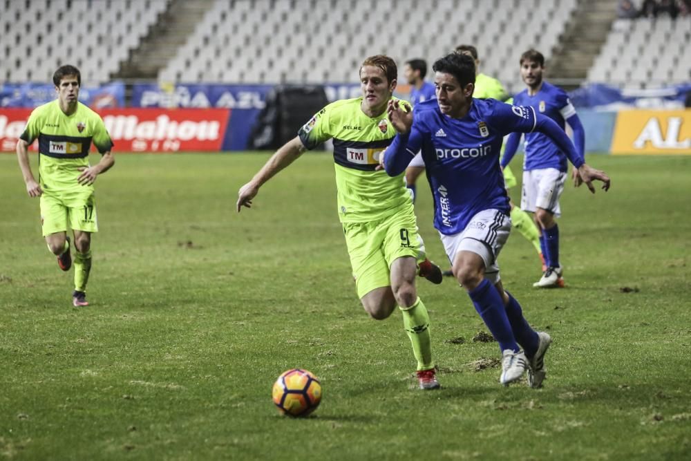 El partido entre el Real Oviedo y El elche, en imágenes