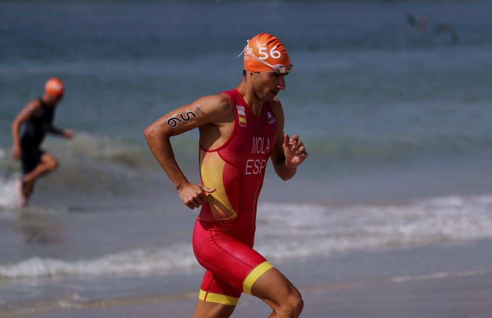 El mallorquín Mario Mola, octavo y diploma olímpico en el triatlón de Río