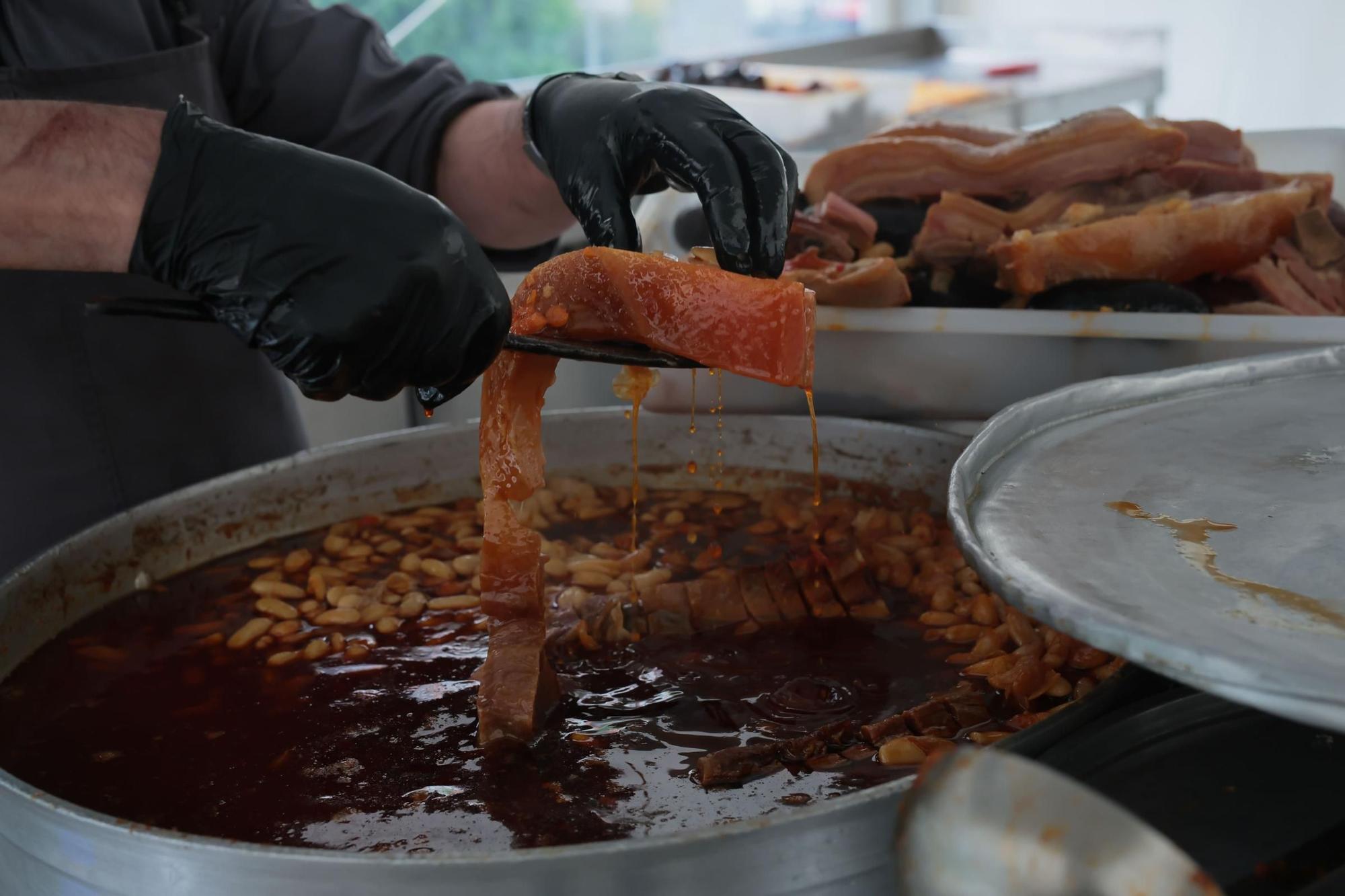 Tonada, mercado, comida en la calle y más: las imágenes que deja la fiesta en Llanera