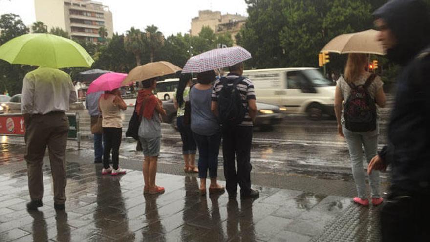 Lluvias débiles con barro en Baleares