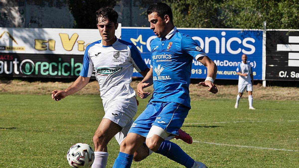 Raúl Álvarez, durante el encuentro del pasado domingo. | J. L. F.