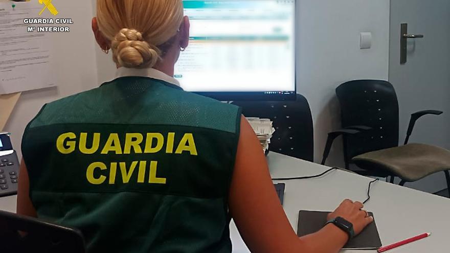 Una agente de seguros simula un robo de 70 décimos de lotería y 3.550 euros en Santa Pola