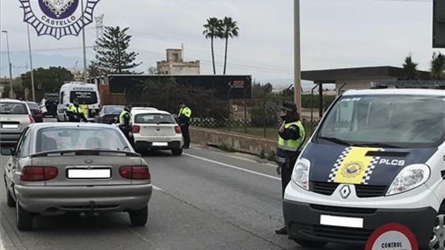 La Policía Local sanciona a 27 conductores ebrios en un mes