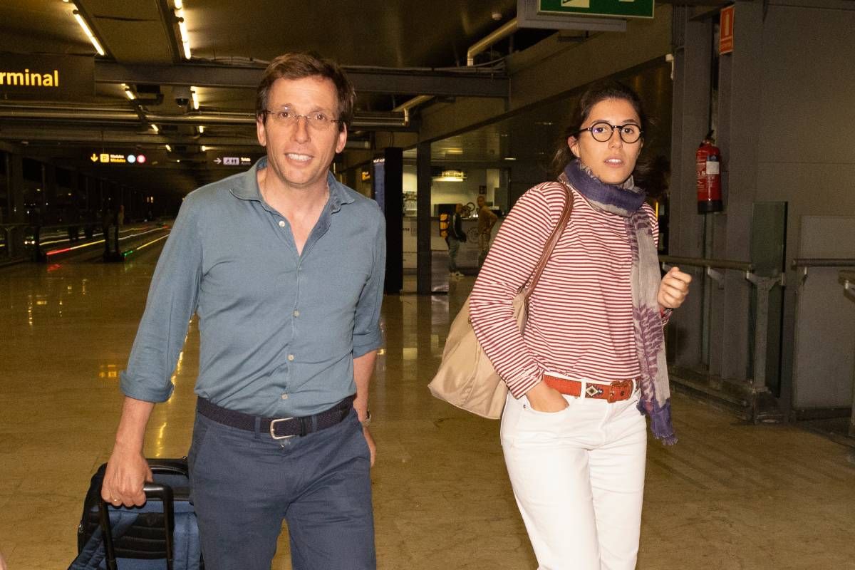 José Luis Martínez-Almeida y Teresa Urquijo en su vuelta de la luna de miel