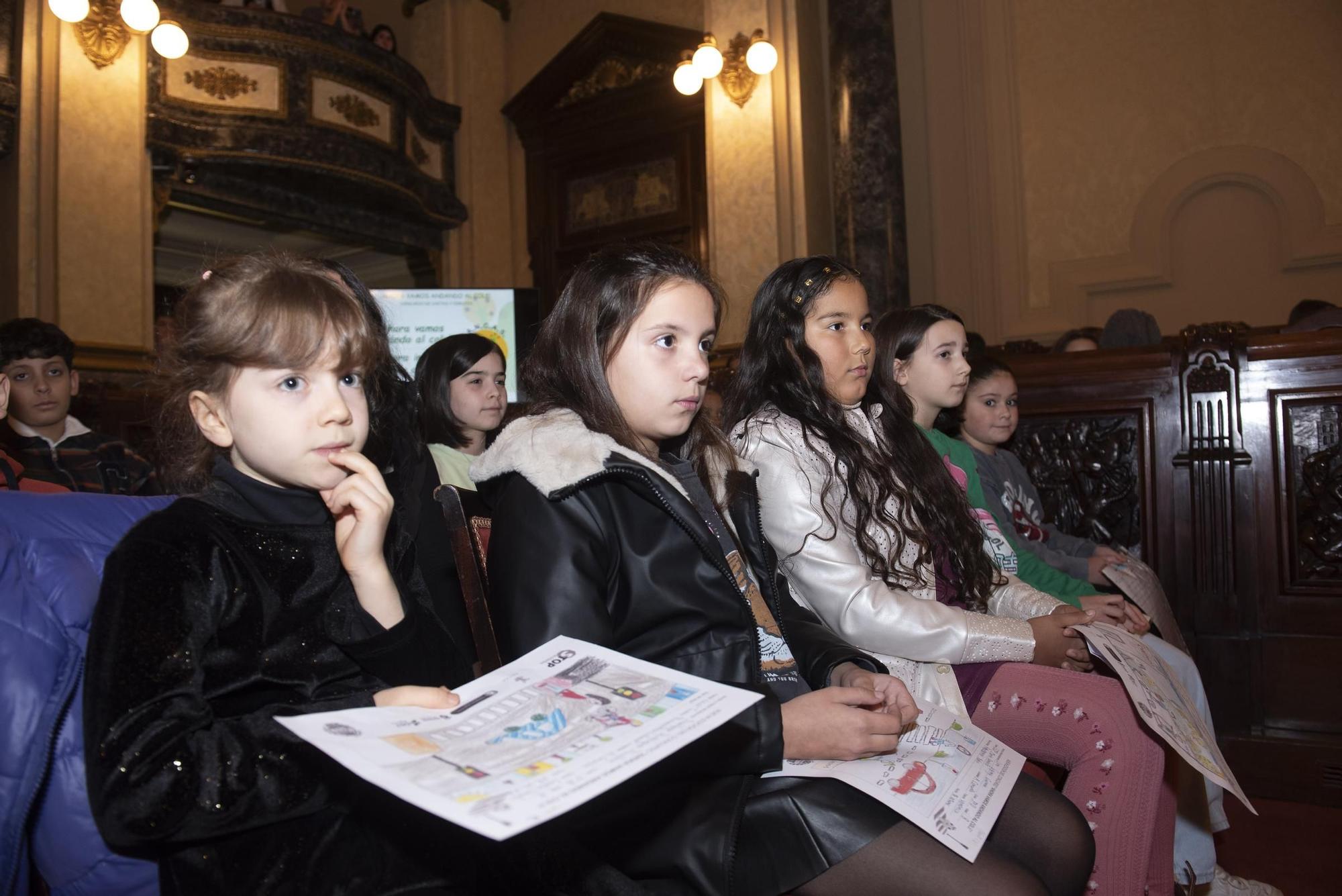 Alumnado coruñés de 14 centros educativos, premiado por su trabajo a favor de la seguridad vial