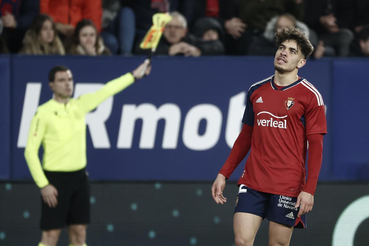 Osasuna pide explicaciones por el gol anulado a Abde