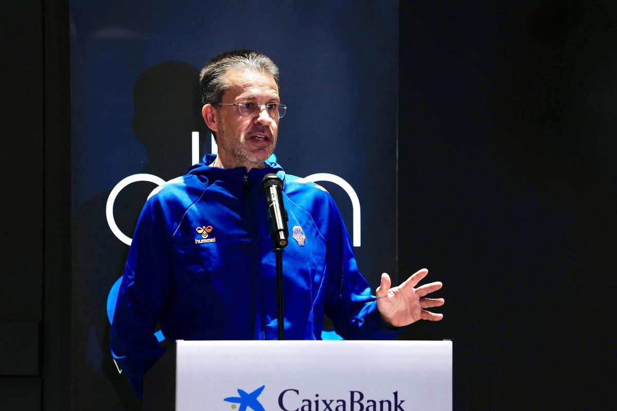 Pedro Martínez en rueda de prensa