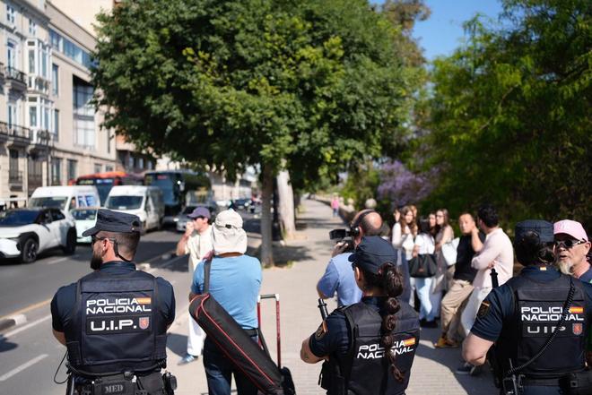 La visita de Sánchez para reunirse con las víctimas de la dana, en imágenes