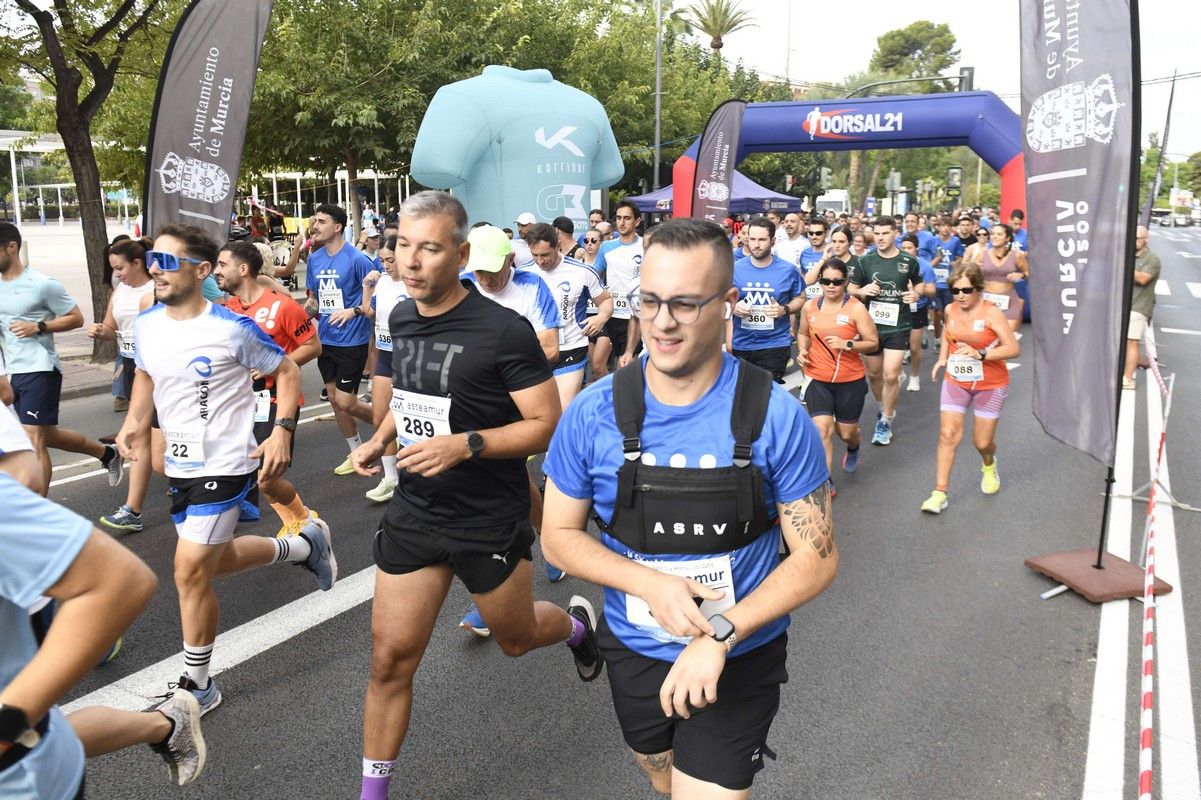 La carrera y marcha Solidaria Asteamur, en imágenes