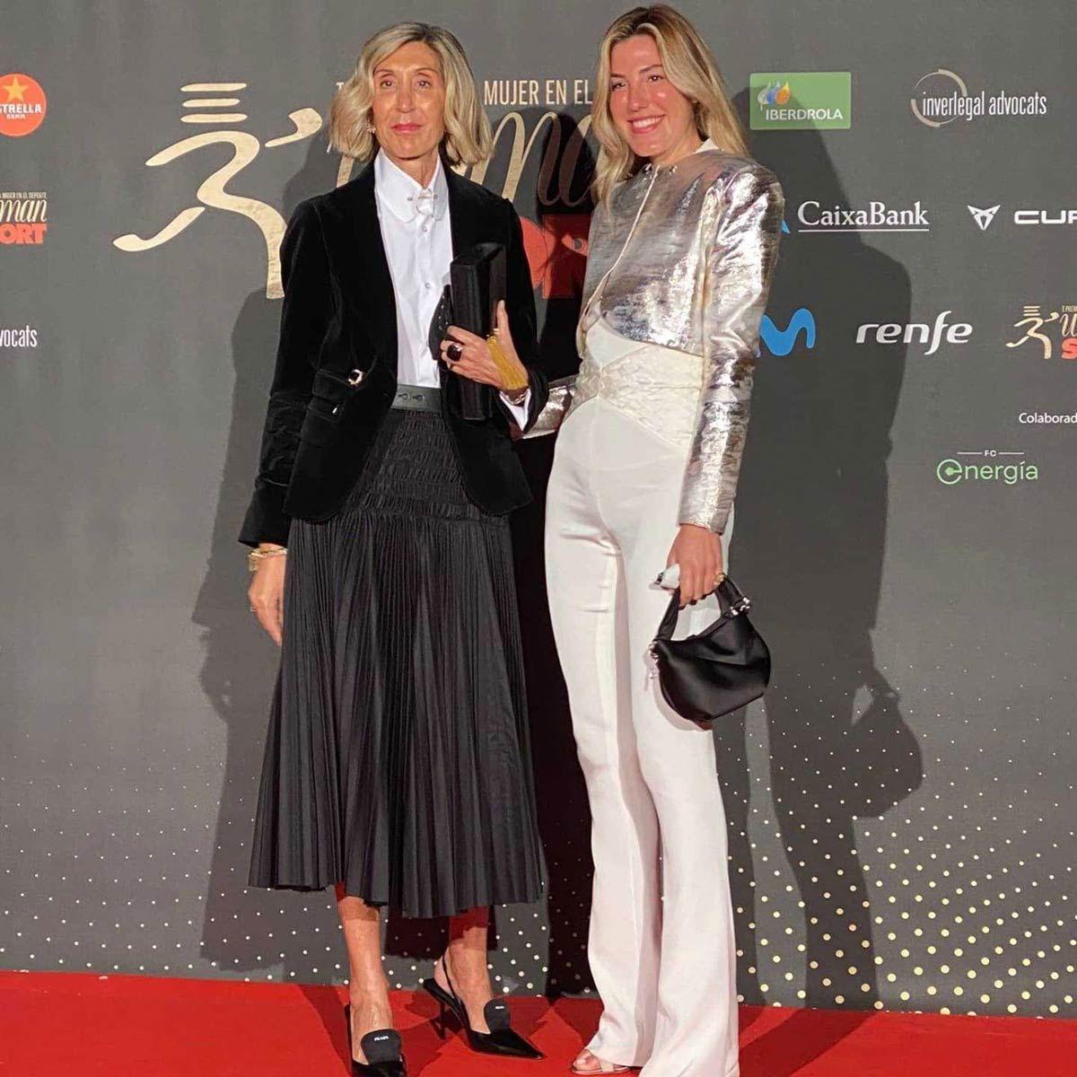Las 'it girls' Susi Rejano y Carla Hinojosa en los Premios Woman Sport 2021