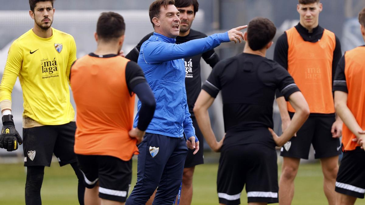 Pablo Guede, en su segunda sesión al frente del equipo.