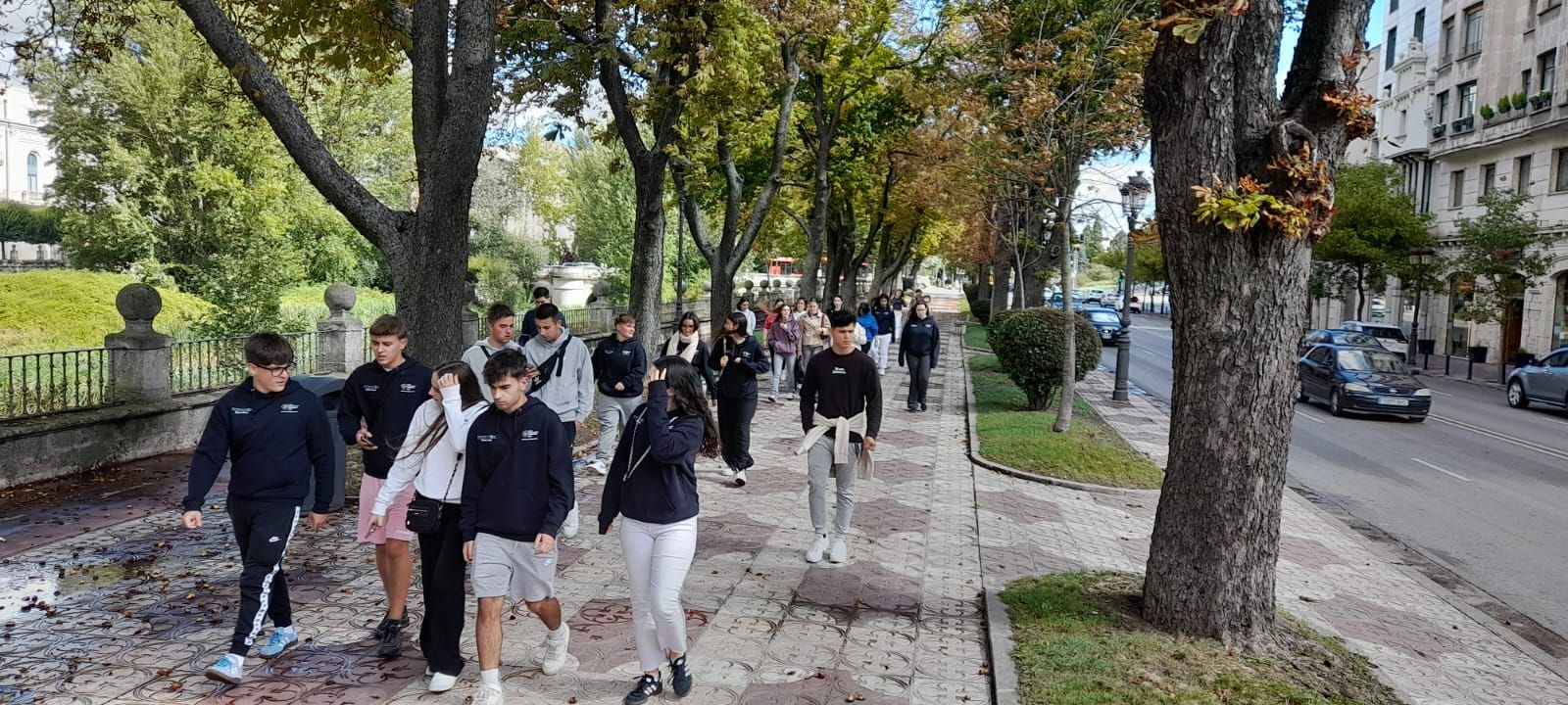 En imágenes: El recorrido por Madrid y Burgos de los estudiantes del Foro Comunicación y Escuela de Vegadeo