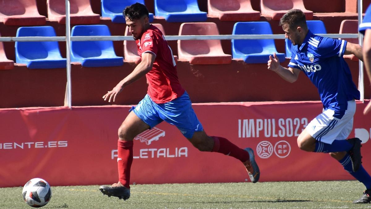 Acción del encuentro frente al Lleida Esportiu.