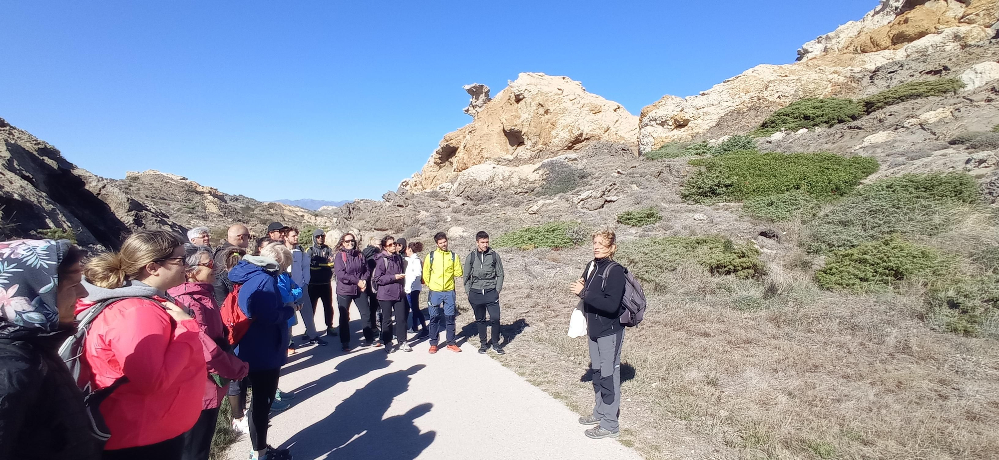 Els docents de l'Alt Empordà adquireixen els coneixements de l'entorn al cap de Creus