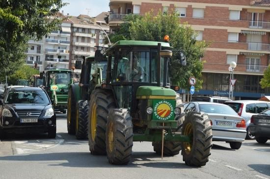 Protesta amb tractors a Berga