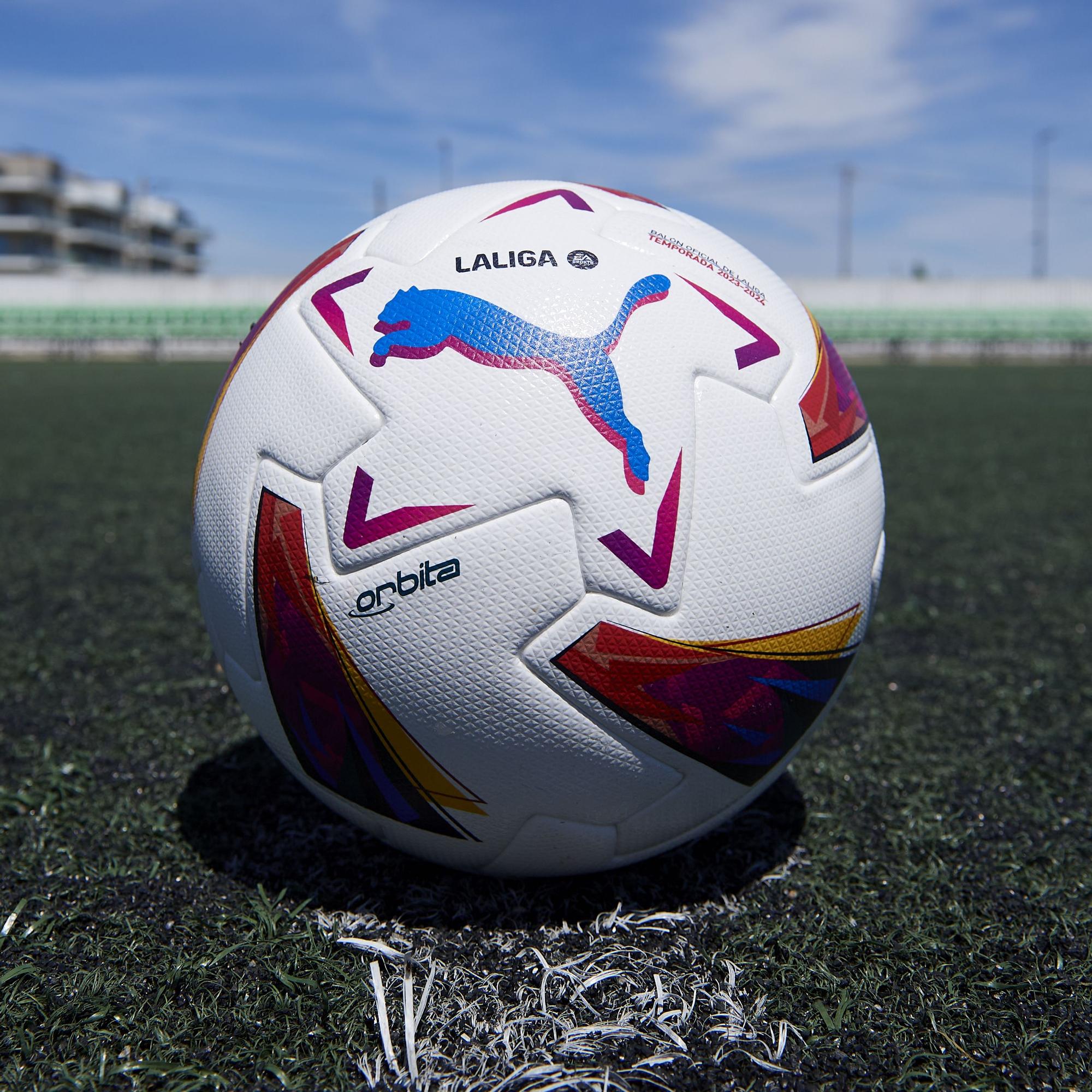 La Liga F presenta el balón Órbita para la temporada 2023-2024