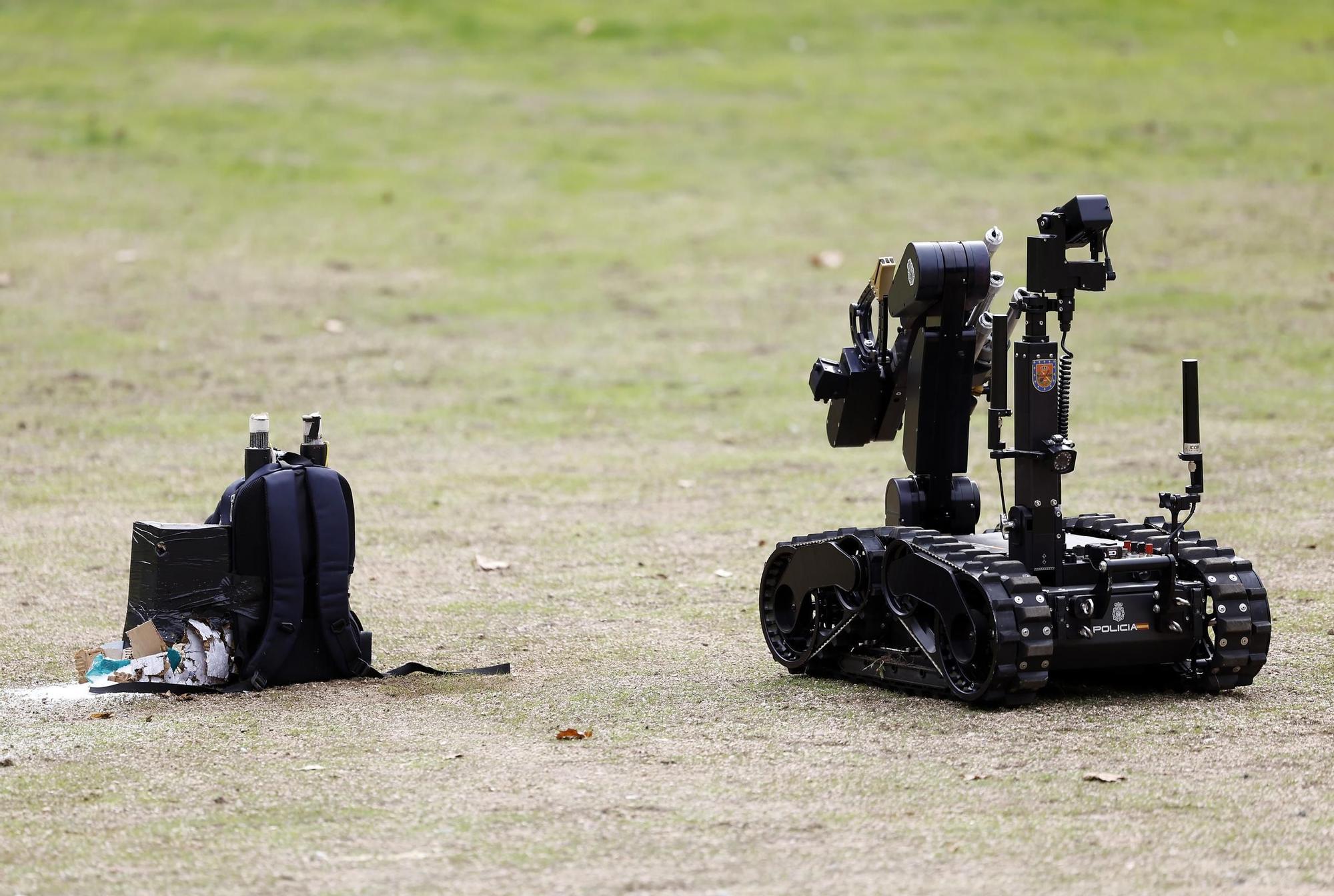 Exhibición de la Policía Nacional en el auditorio de Castrelos en Vigo