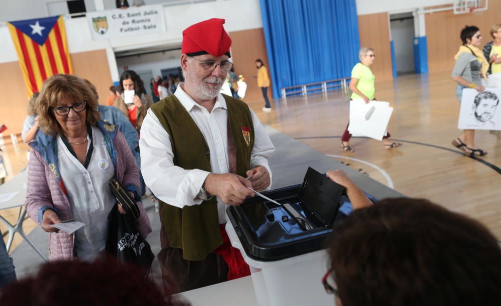 Aniversari de l'1-O a Sant Julià de Ramis