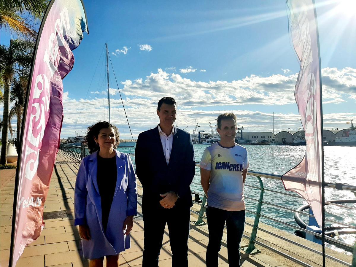 De izquierda a derecha Mar Beltrán, Jesús Naveiro y Arturo Navarro.